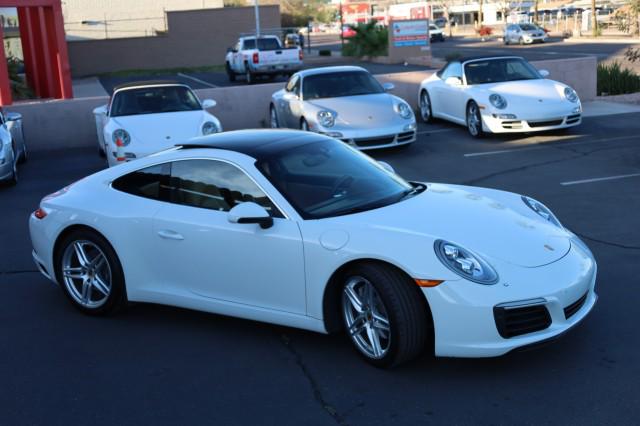 2017 Porsche 911 Carrera