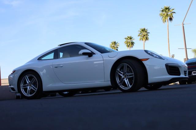 2017 Porsche 911 Carrera