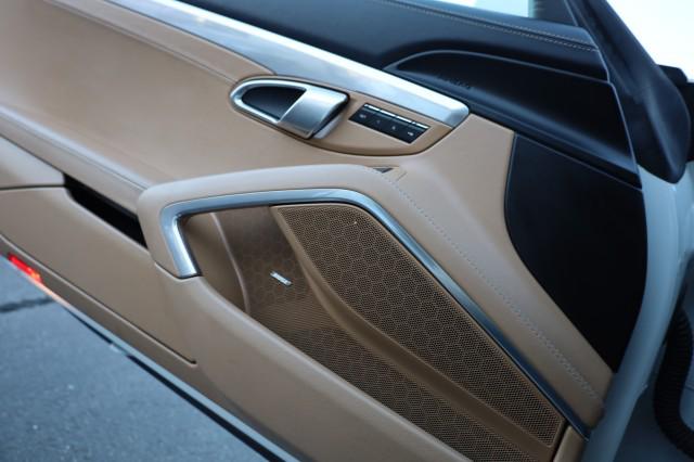 2017 Porsche 911 Carrera