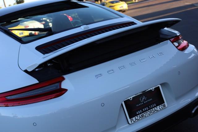 2017 Porsche 911 Carrera