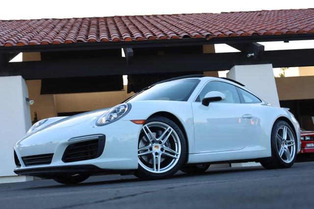 2017 Porsche 911 Carrera