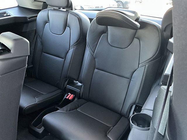 2026 Volvo XC90 Ultra, B6 AWD Gas (mild hybrid), Gasoline, Bright, 7 Seats