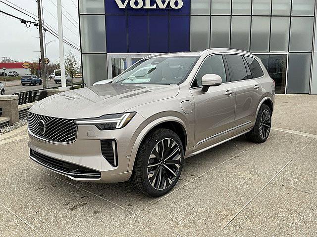 2026 Volvo XC90 Plug-In Hybrid Plus, T8 AWD, Electric/Gasoline, Bright, 7 Seats