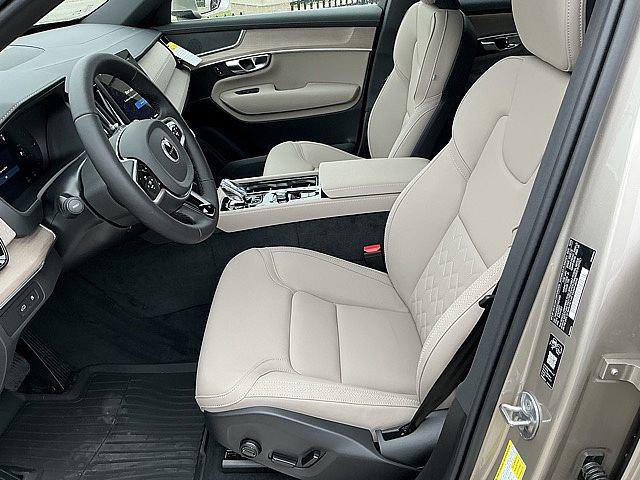 2026 Volvo XC90 Plug-In Hybrid Plus, T8 AWD, Electric/Gasoline, Bright, 7 Seats