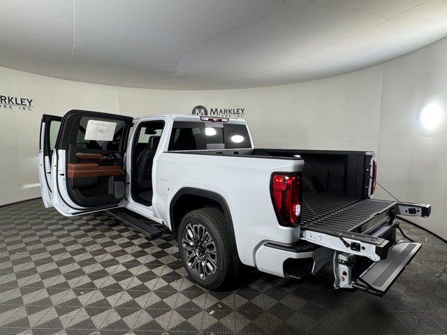 2026 GMC Sierra 1500 Crew Cab, Short Bed, Denali Ultimate, 4WD