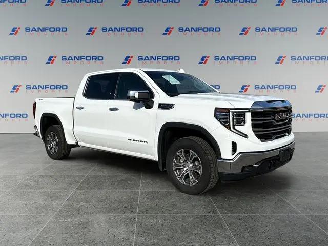2025 GMC Sierra 1500 4WD Crew Cab Short Box SLT