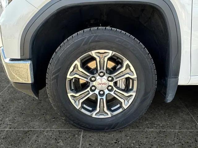 2025 GMC Sierra 1500 4WD Crew Cab Short Box SLT