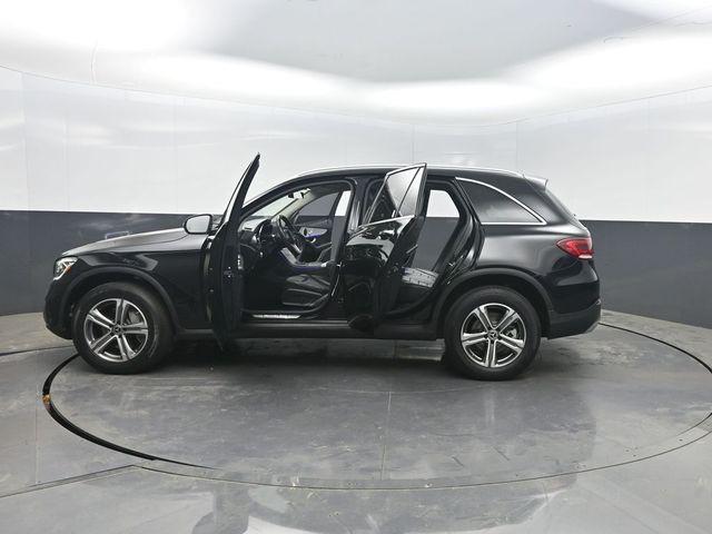 2022 Mercedes-Benz GLC SUV