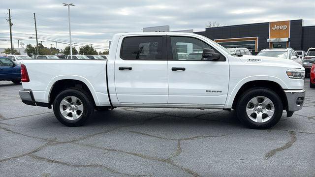 2025 Ram 1500 Big Horn Crew Cab 4x4 5'7" Box