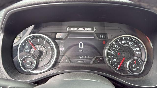 2025 Ram 1500 Big Horn Crew Cab 4x4 5'7" Box