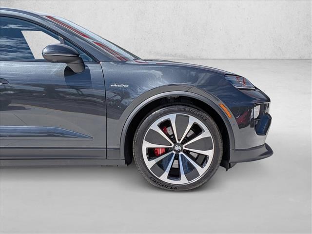 2026 Porsche Macan Electric 4S