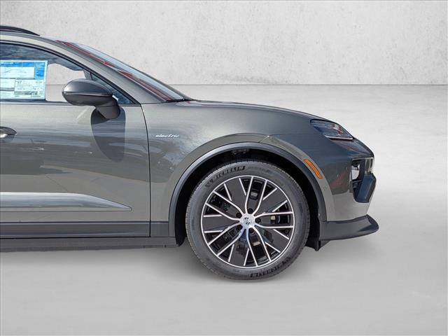 2026 Porsche Macan Electric Electric