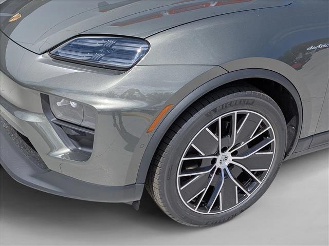 2026 Porsche Macan Electric Electric