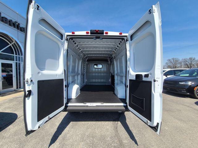 2026 Ram ProMaster 2500 Cargo Van Tradesman High Roof 159" WB w/Pass Seat