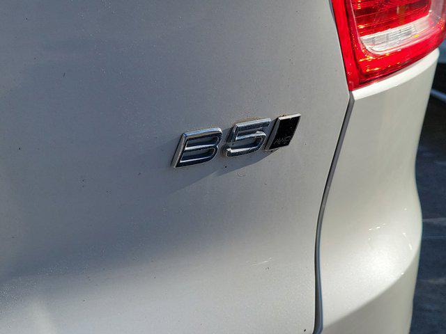 2024 Volvo XC40 B5 Core Bright Theme