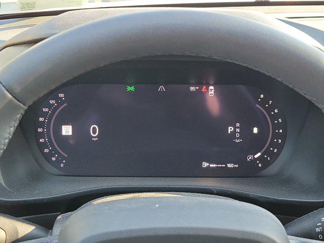 2024 Volvo XC40 B5 Core Bright Theme