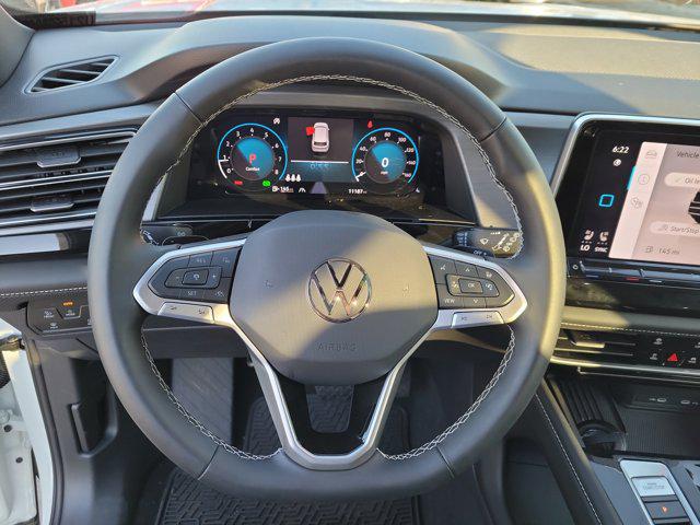 2025 Volkswagen Atlas Cross Sport 2.0T SE w/Technology