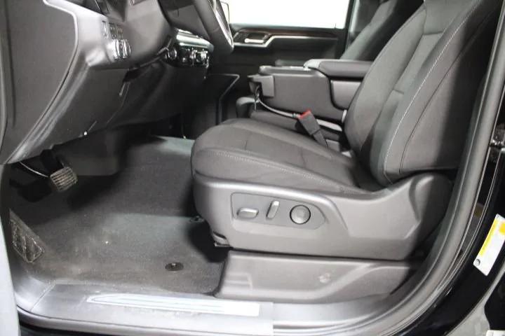 2026 GMC Sierra 1500 Crew Cab, Short Bed, SLE, 4WD