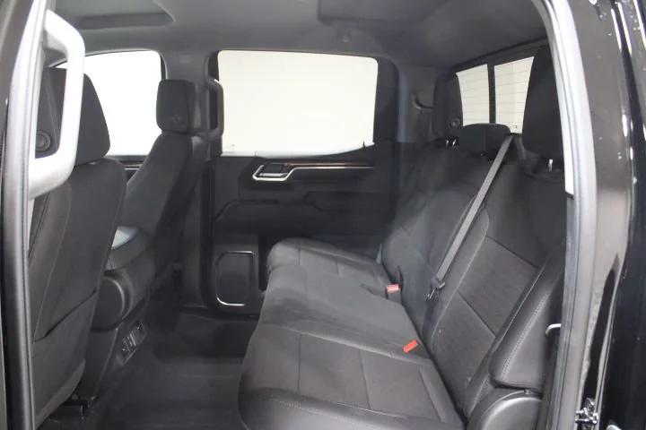 2026 GMC Sierra 1500 Crew Cab, Short Bed, SLE, 4WD