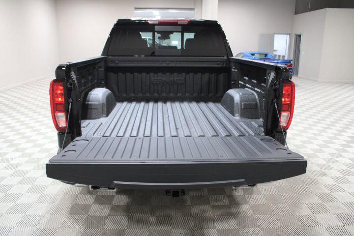 2026 GMC Sierra 1500 Crew Cab, Short Bed, SLE, 4WD