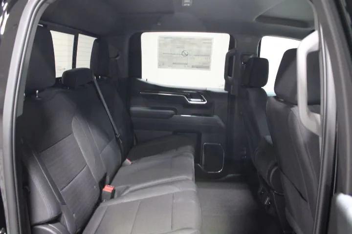 2026 GMC Sierra 1500 Crew Cab, Short Bed, SLE, 4WD