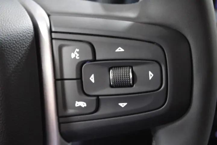 2026 GMC Sierra 1500 Crew Cab, Short Bed, SLE, 4WD