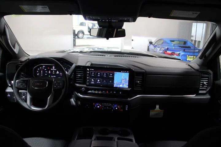 2026 GMC Sierra 1500 Crew Cab, Short Bed, SLE, 4WD