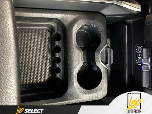 2022 Ram 1500 Big Horn Crew Cab 4x4 5'7" Box