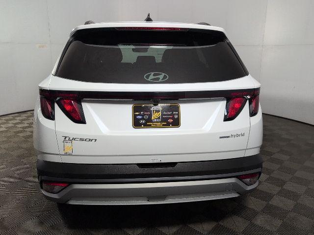2026 Hyundai Tucson Hybrid SEL