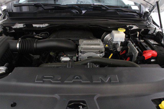 2022 Ram 1500 Big Horn Crew Cab 4x4 5'7" Box