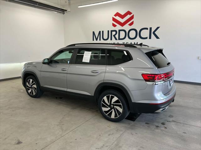 2025 Volkswagen Atlas 2.0T SEL Premium R-Line