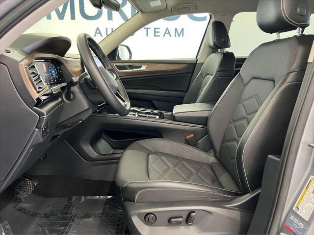 2025 Volkswagen Atlas 2.0T SEL Premium R-Line