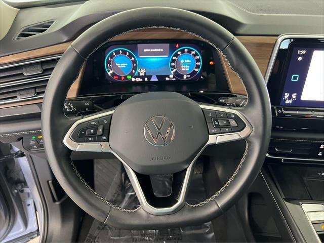 2025 Volkswagen Atlas 2.0T SEL Premium R-Line