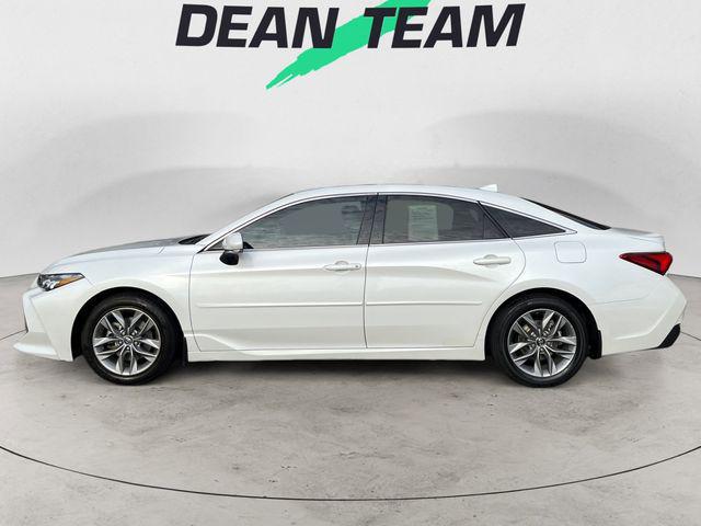 2019 Toyota Avalon XLE