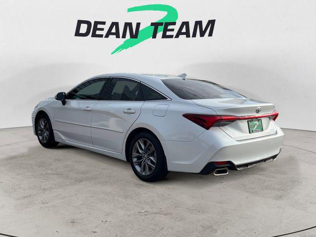 2019 Toyota Avalon XLE