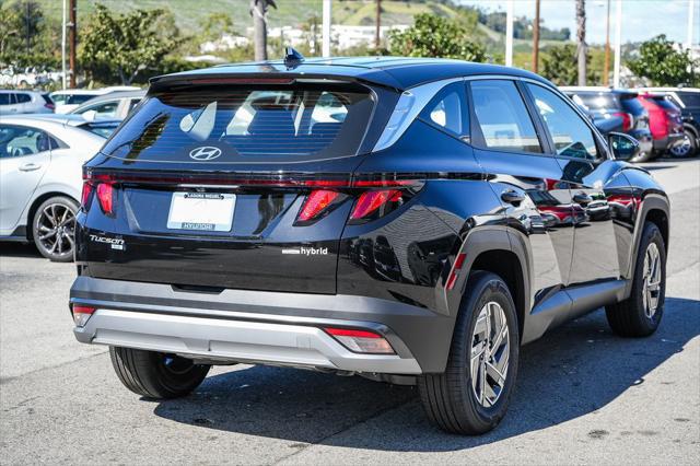 2026 Hyundai Tucson Hybrid Blue SE