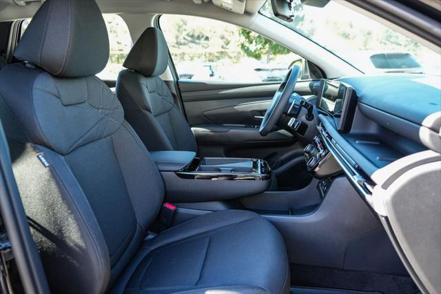 2026 Hyundai Tucson Hybrid Blue SE