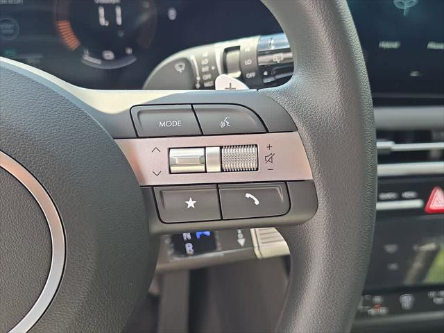 2026 Hyundai Tucson Hybrid Blue SE