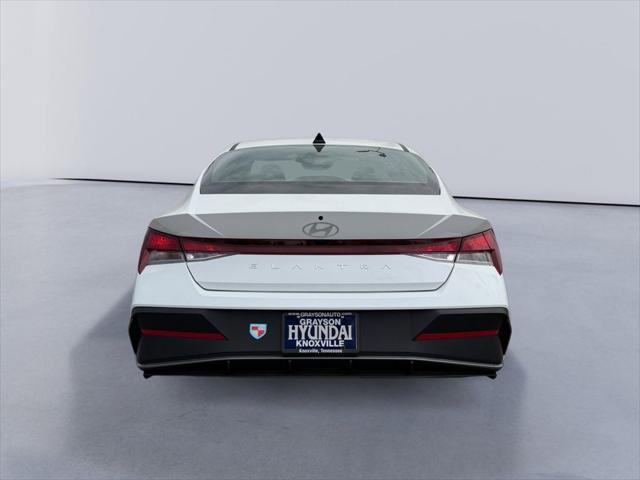 2026 Hyundai Elantra SE