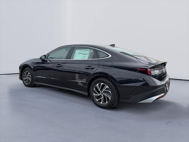 2026 Hyundai Sonata Hybrid Blue