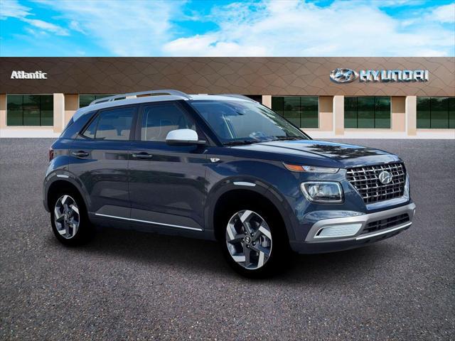 2026 Hyundai Venue SEL w/Two-Tone Roof