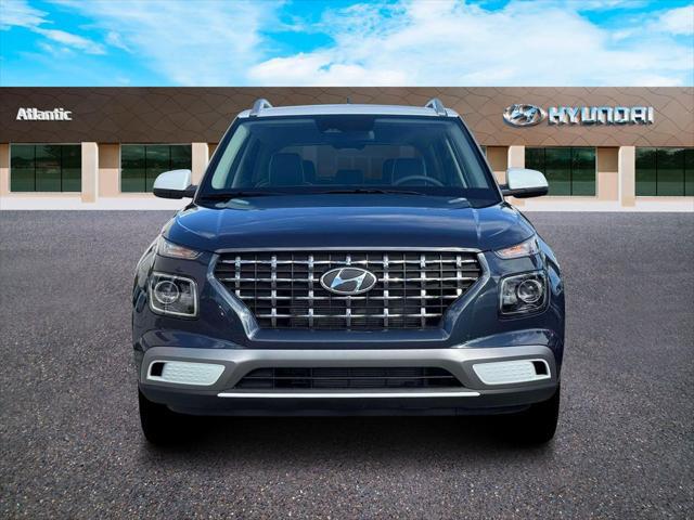 2026 Hyundai Venue SEL w/Two-Tone Roof