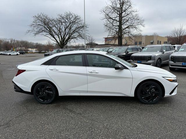 2026 Hyundai Elantra SEL Sport Premium