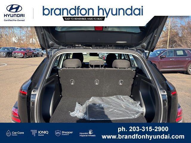 2026 Hyundai Kona SE