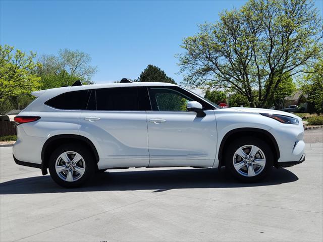 2022 Toyota Highlander L