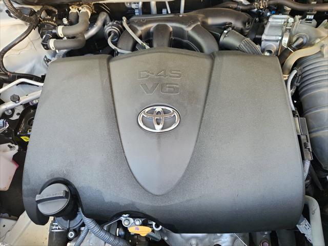 2022 Toyota Highlander L