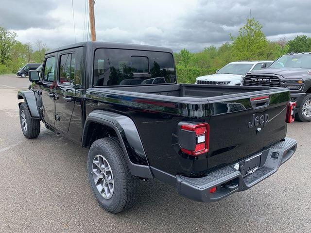 2026 Jeep Gladiator GLADIATOR SPORT S 4X4 2026 Jeep Gladiator GLADIATOR SPORT S 4X4