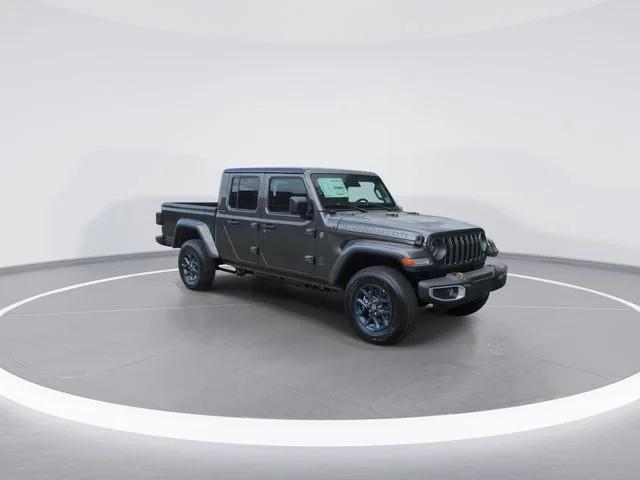 2026 Jeep Gladiator GLADIATOR 85TH ANNIVERSARY EDITION 4X4 2026 Jeep Gladiator GLADIATOR 85TH ANNIVERSARY EDITION 4X4
