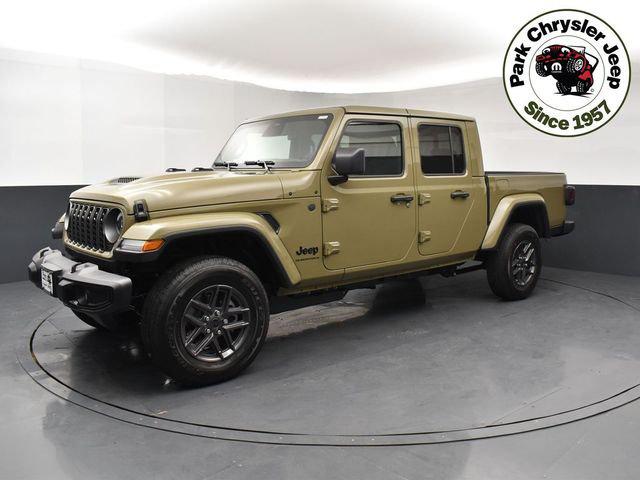 2026 Jeep Gladiator GLADIATOR SPORT S 4X4 2026 Jeep Gladiator GLADIATOR SPORT S 4X4
