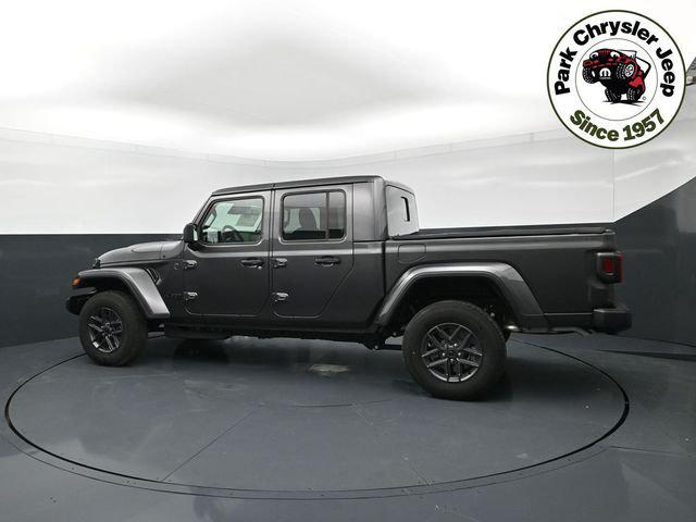 2026 Jeep Gladiator GLADIATOR SPORT S 4X4 2026 Jeep Gladiator GLADIATOR SPORT S 4X4